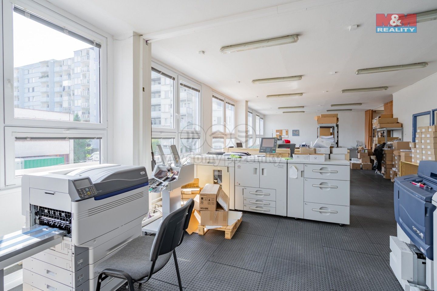 Prodej komerčního prostoru 1100 m² - foto 11