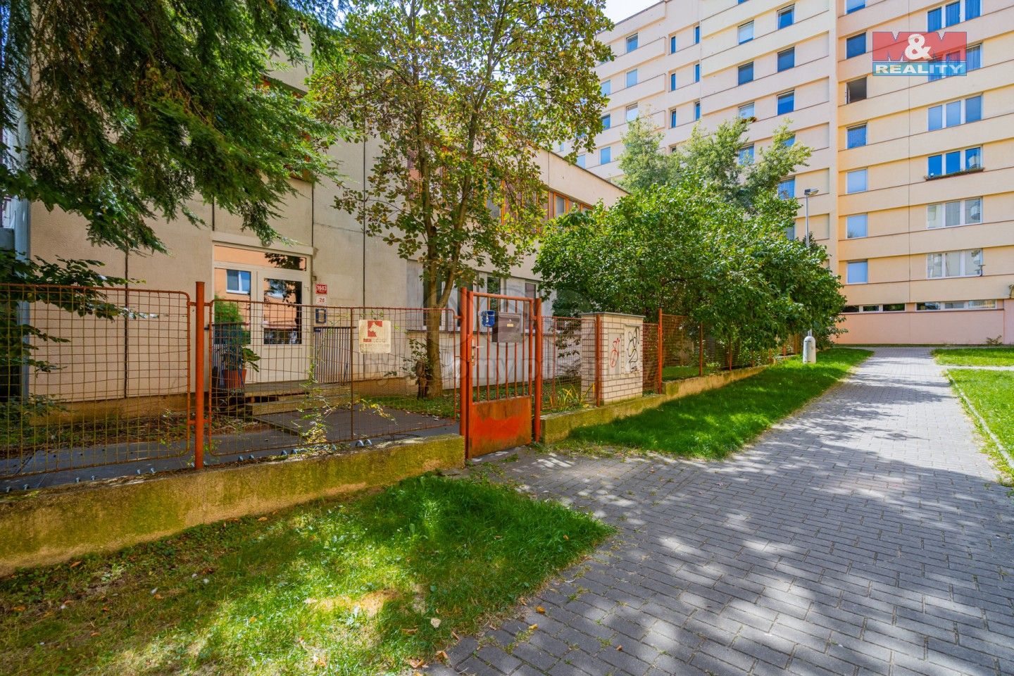 Prodej komerčního prostoru 1100 m² - foto 18