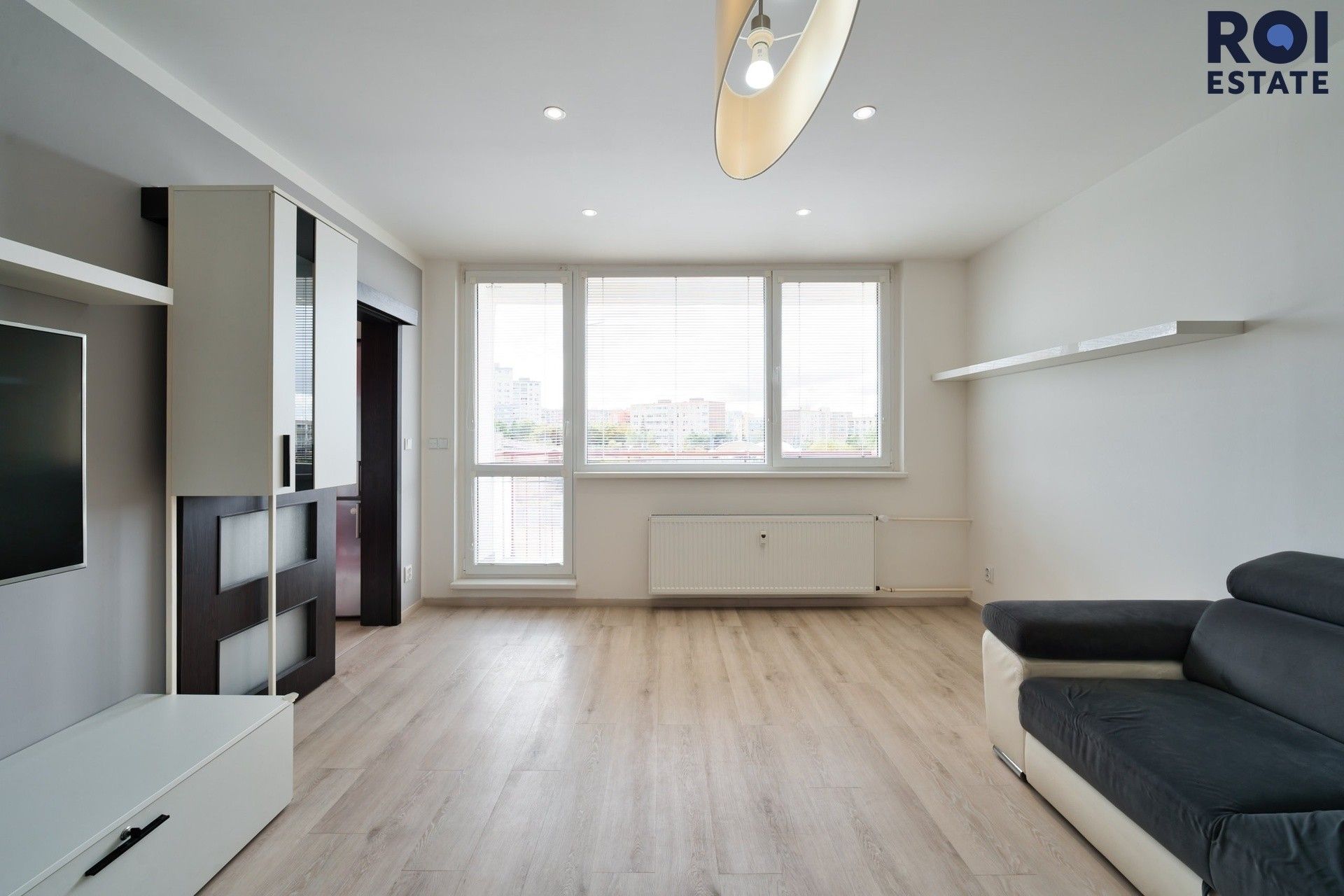 Pronájem bytu 3+1 68 m² - foto 1