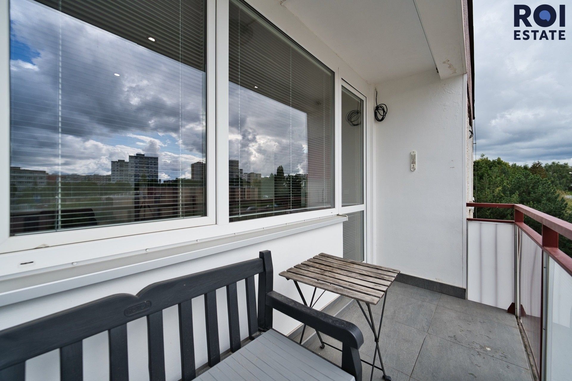 Pronájem bytu 3+1 68 m² - foto 3