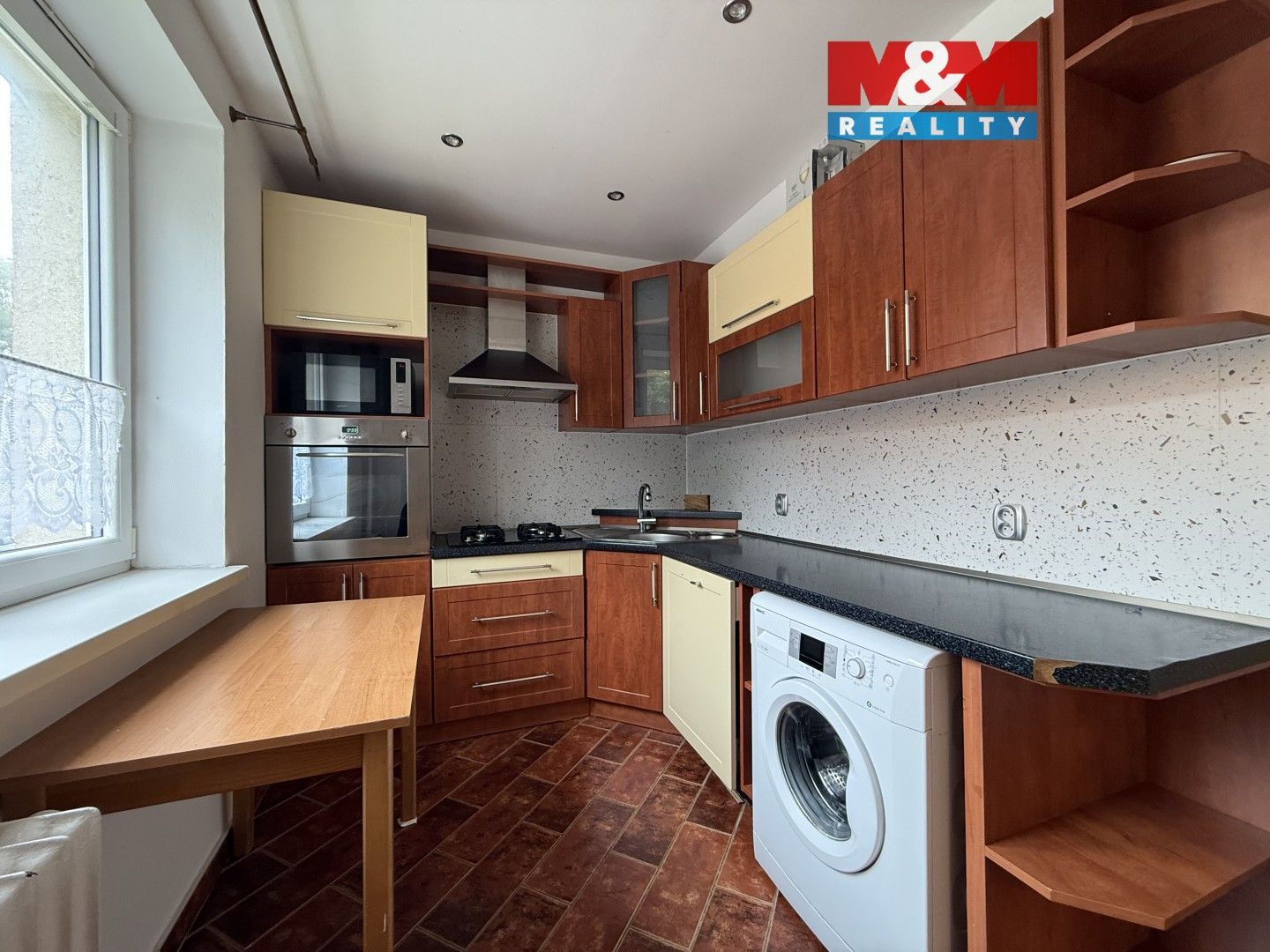 Pronájem bytu 3+1 60 m² - foto 1