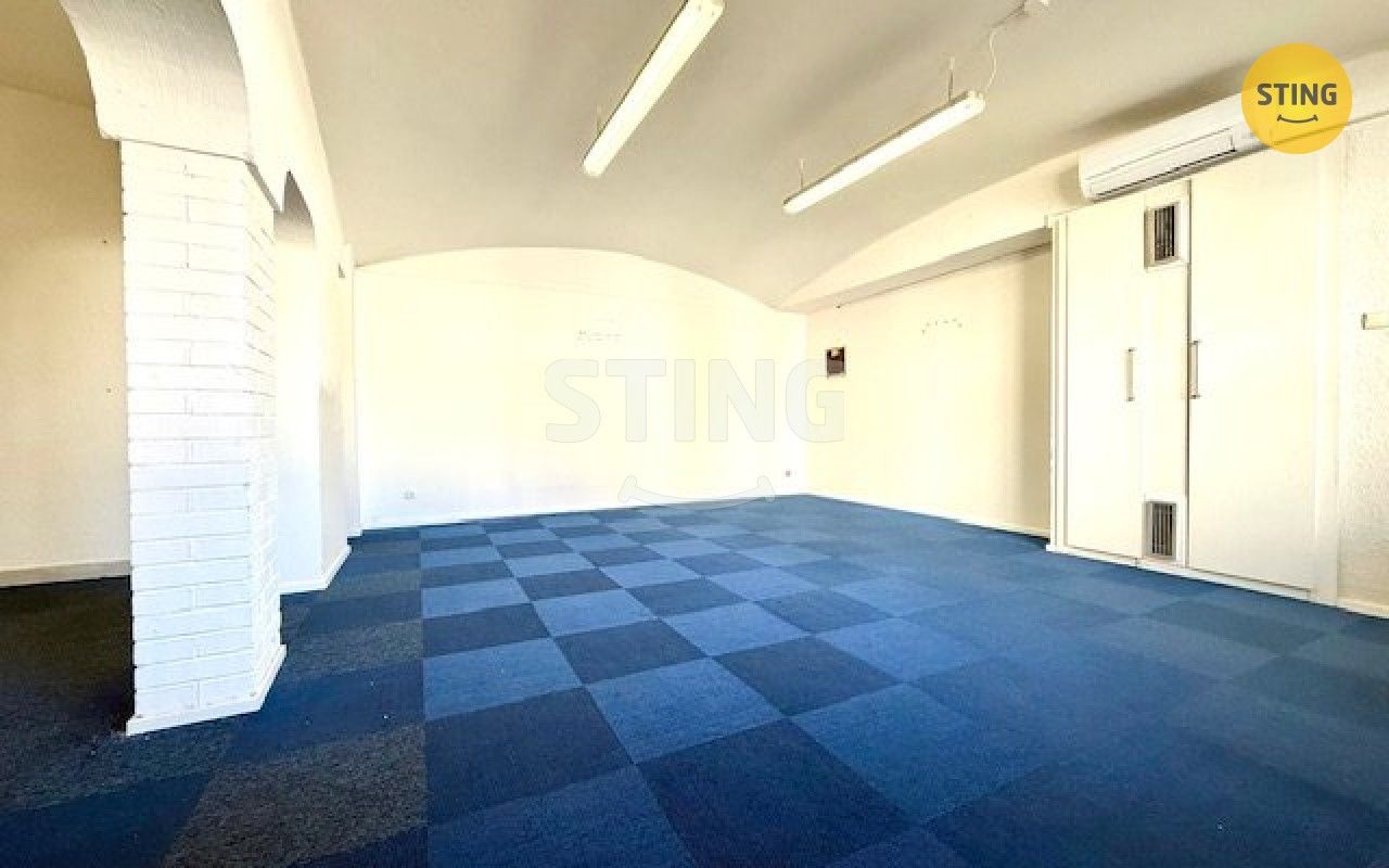 Pronájem komerčního prostoru 37 m² - foto 4