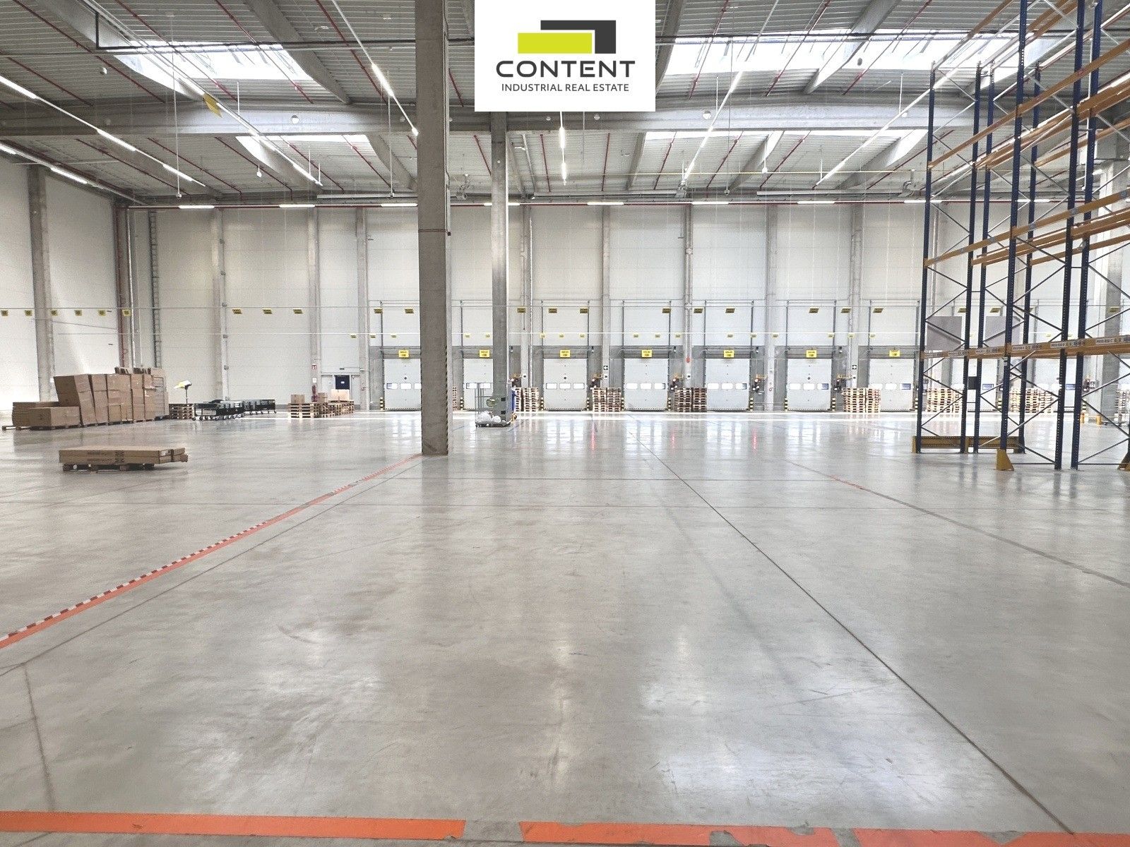 Pronájem komerčního prostoru 39500 m² - foto 3