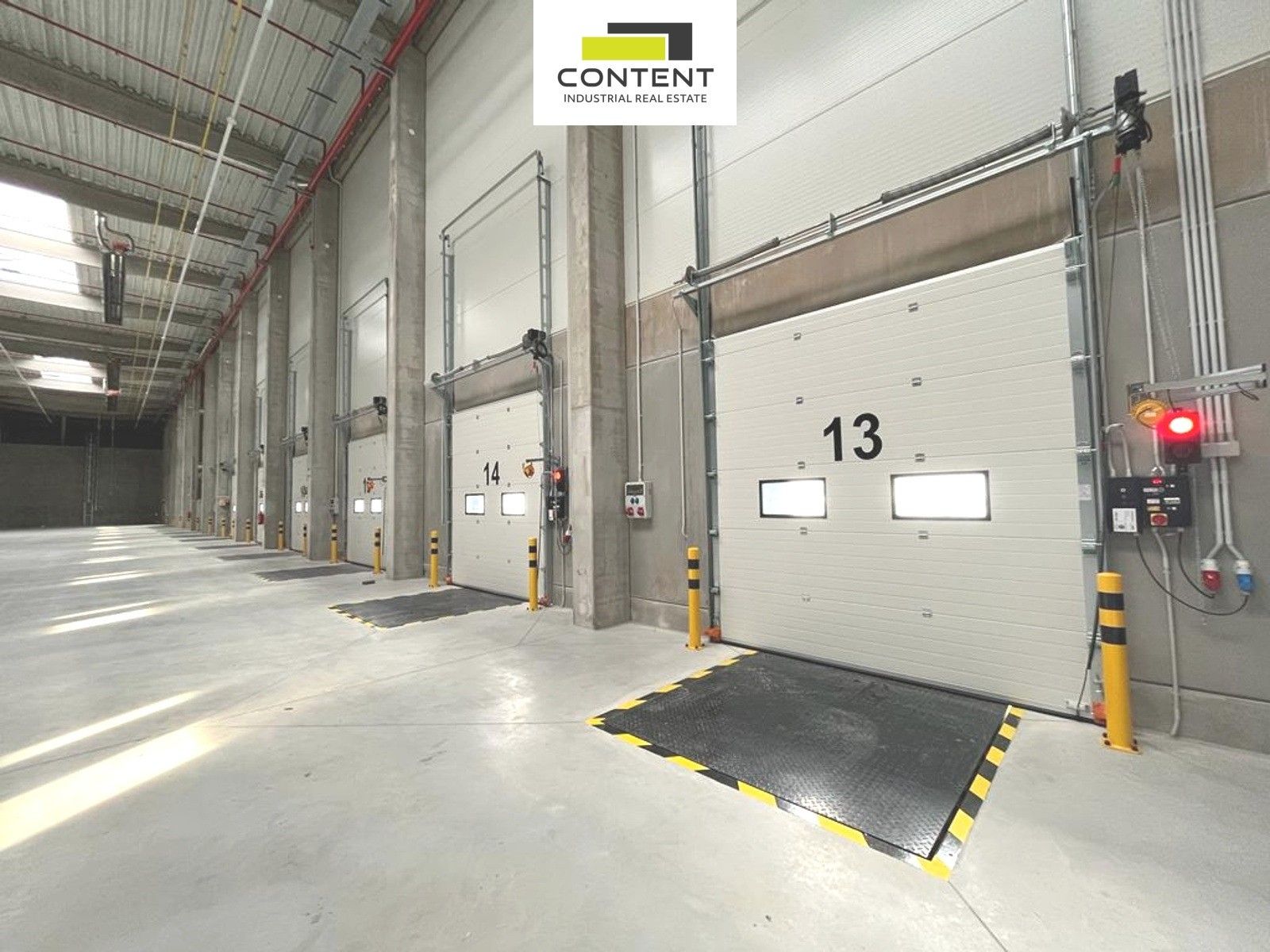 Pronájem komerčního prostoru 39500 m² - foto 9
