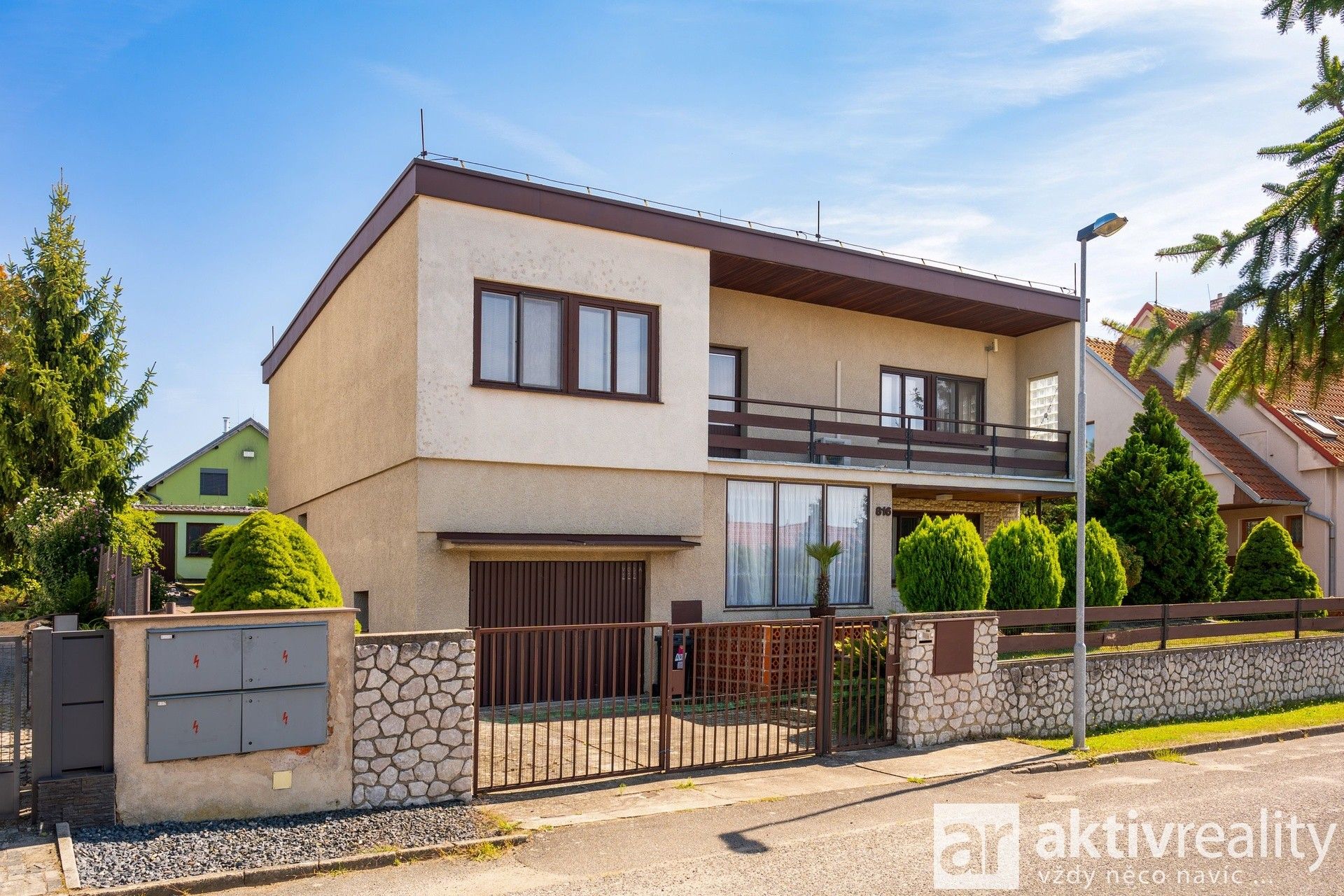 Prodej domu 143 m² - foto 1