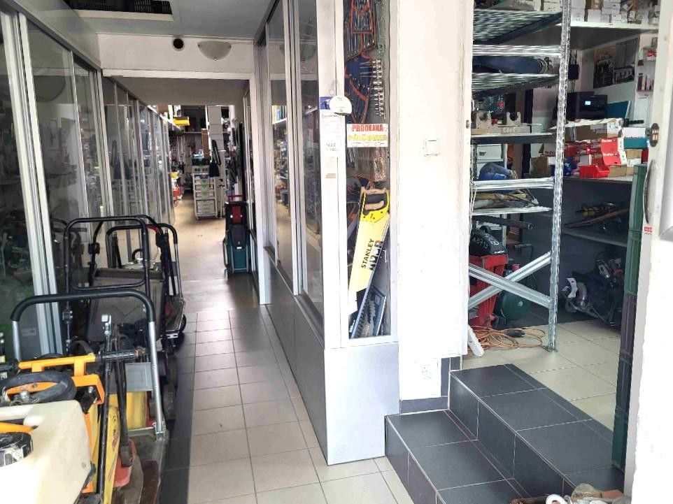Pronájem nemovitosti 160 m² - foto 19