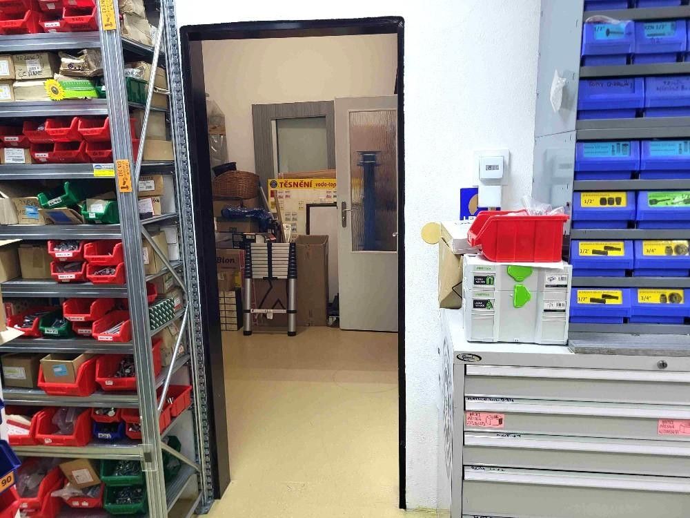 Pronájem nemovitosti 160 m² - foto 23