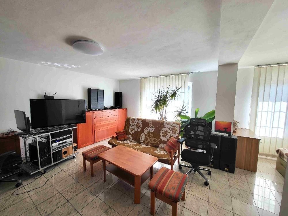 Pronájem nemovitosti 160 m² - foto 35