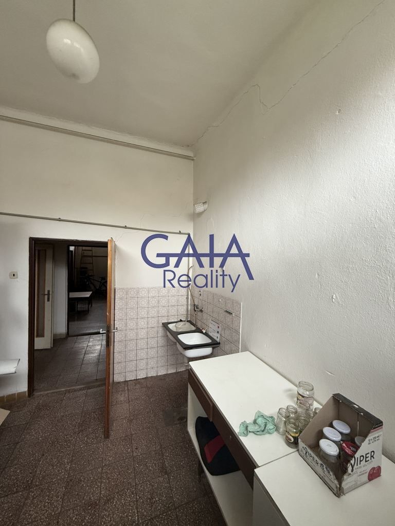 Prodej komerčního prostoru 268 m² - foto 8