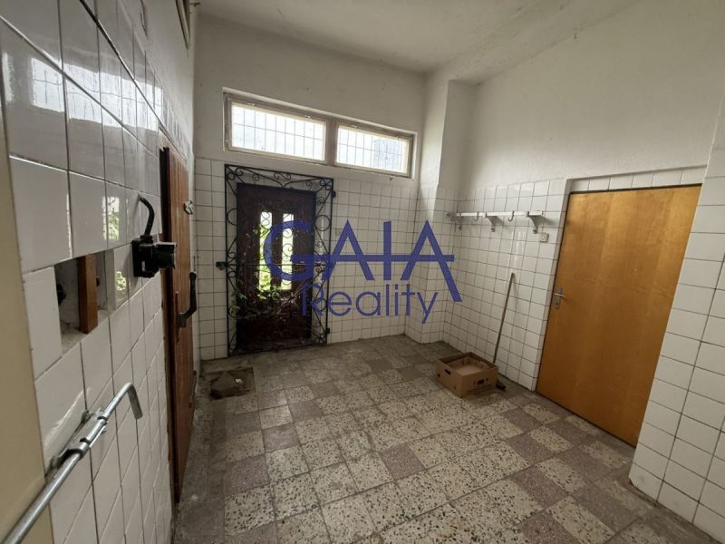Prodej komerčního prostoru 268 m² - foto 12