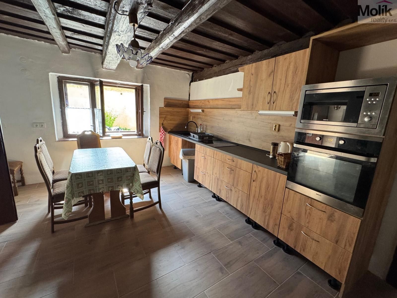 Prodej domu 300 m² - foto 36