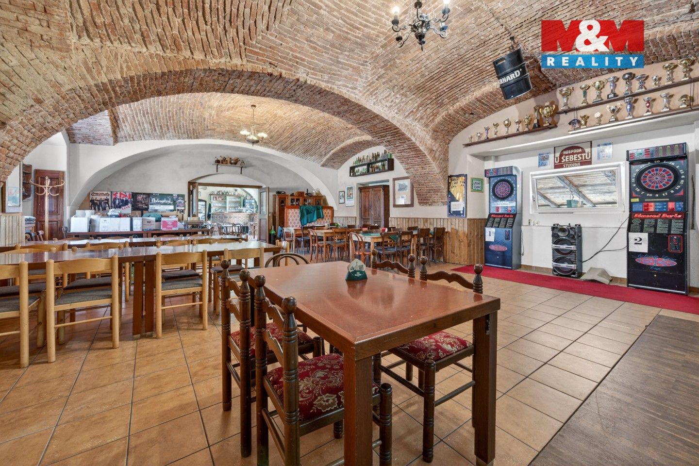 Prodej komerčního prostoru 879 m² - foto 3