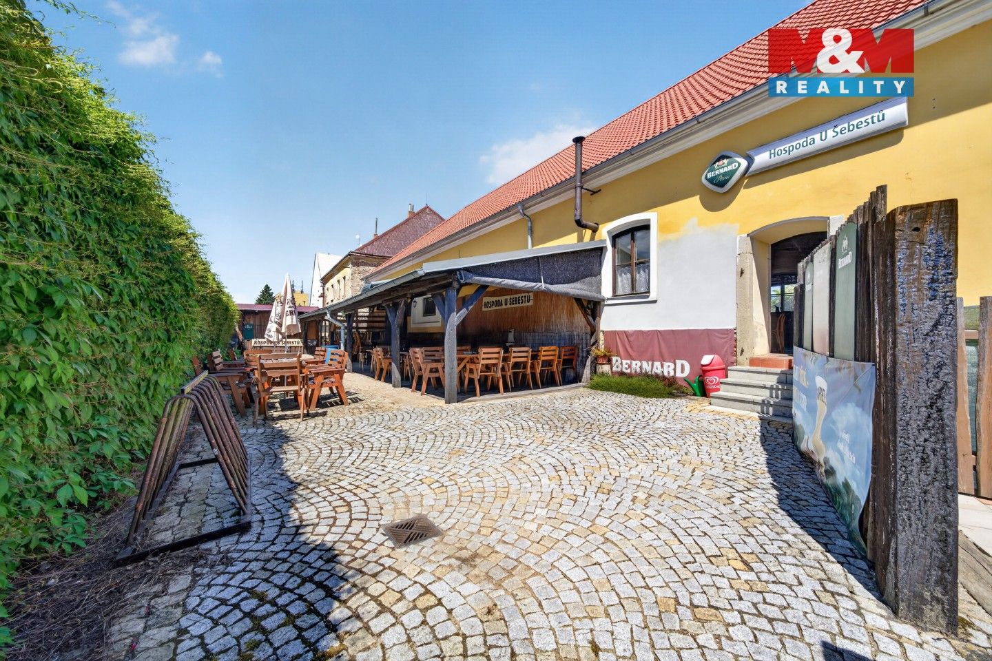 Prodej komerčního prostoru 879 m² - foto 8