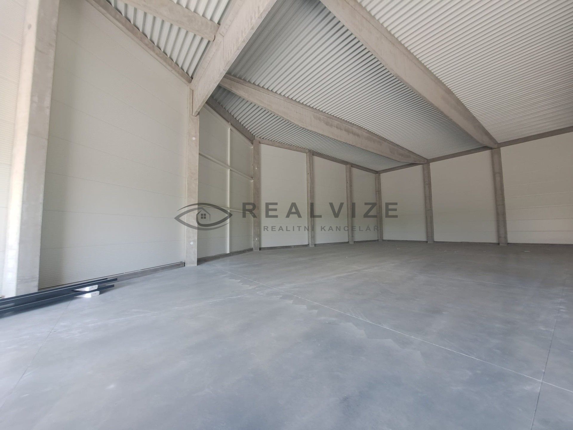 Pronájem komerčního prostoru 456 m² - foto 7