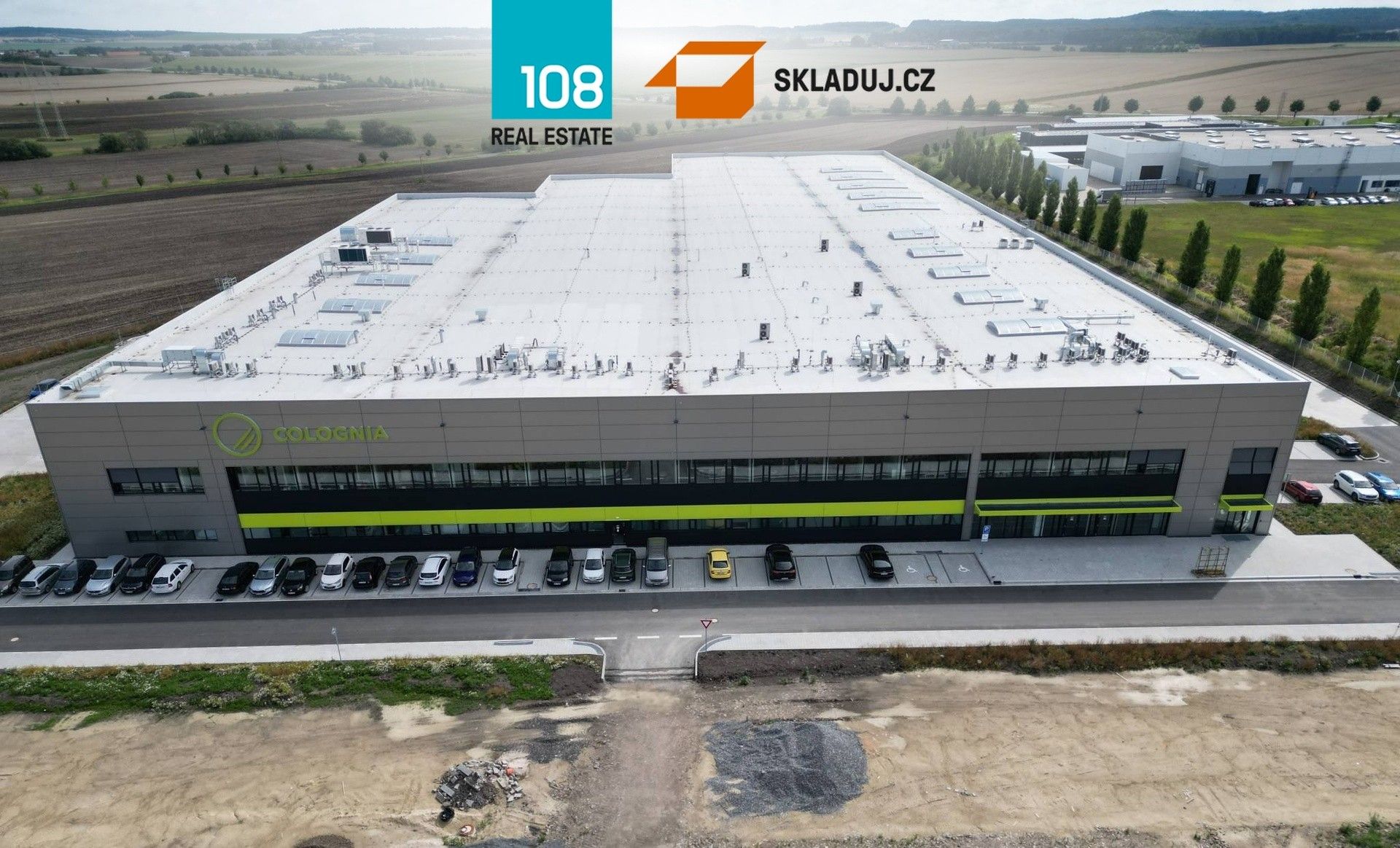 Pronájem komerčního prostoru 15000 m² - foto 2