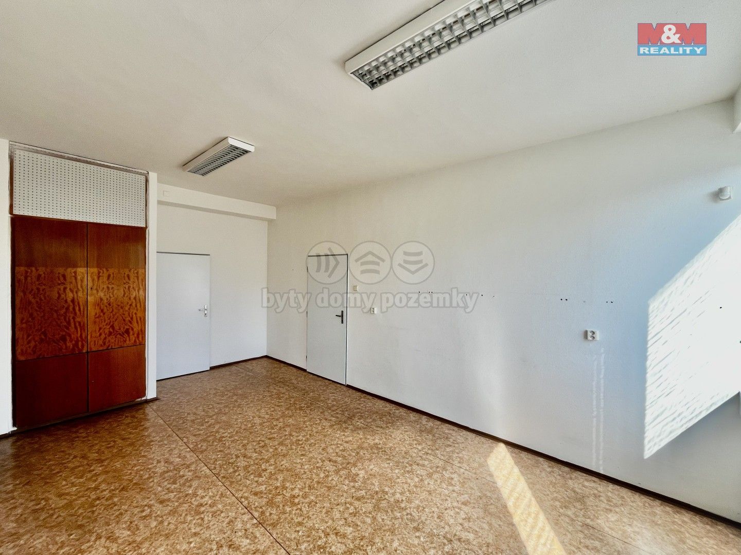 Pronájem komerčního prostoru 109 m² - foto 5