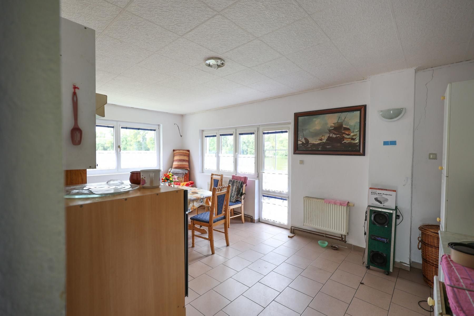 Prodej komerčního prostoru 853 m² - foto 7