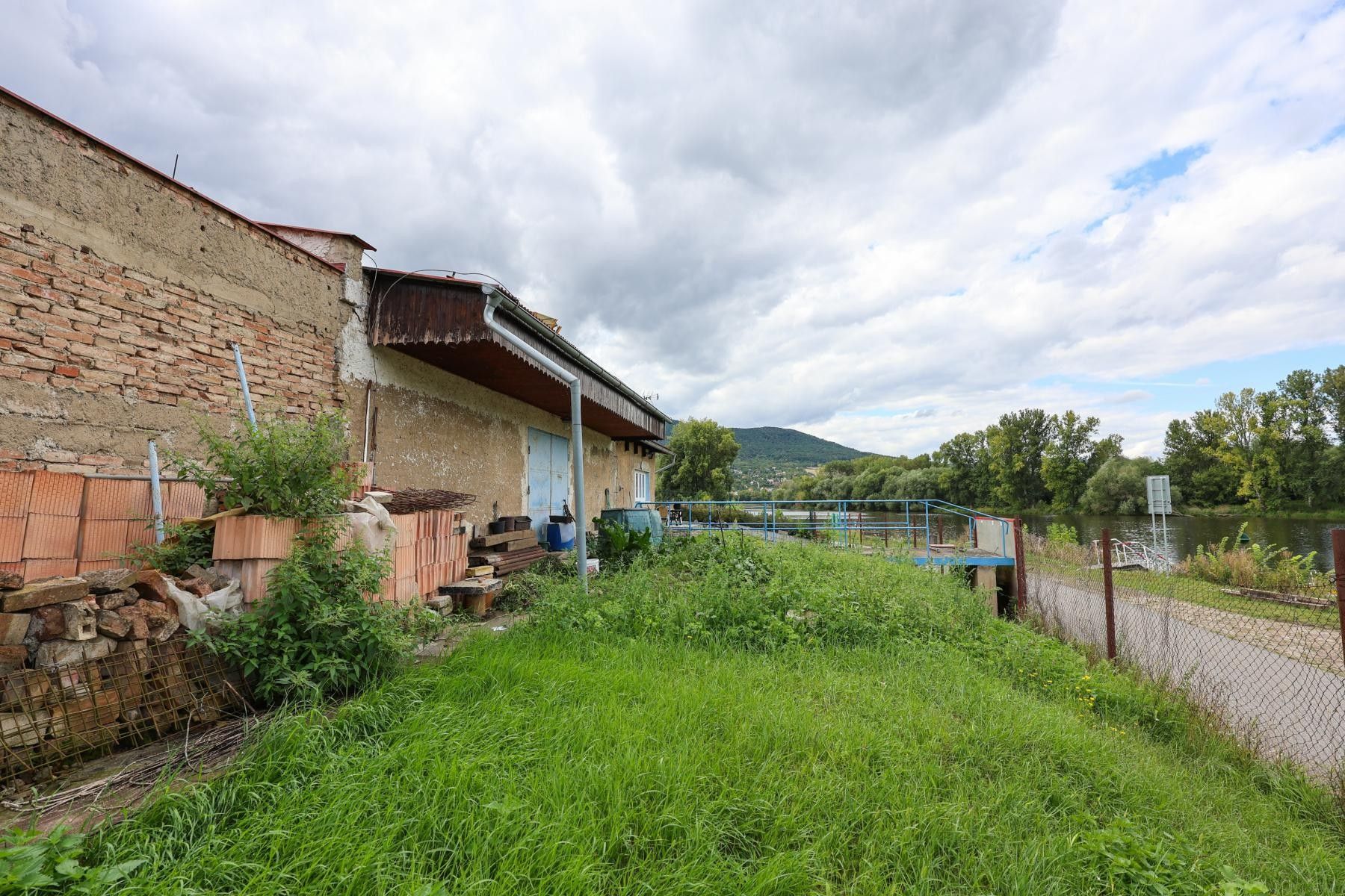 Prodej komerčního prostoru 853 m² - foto 16