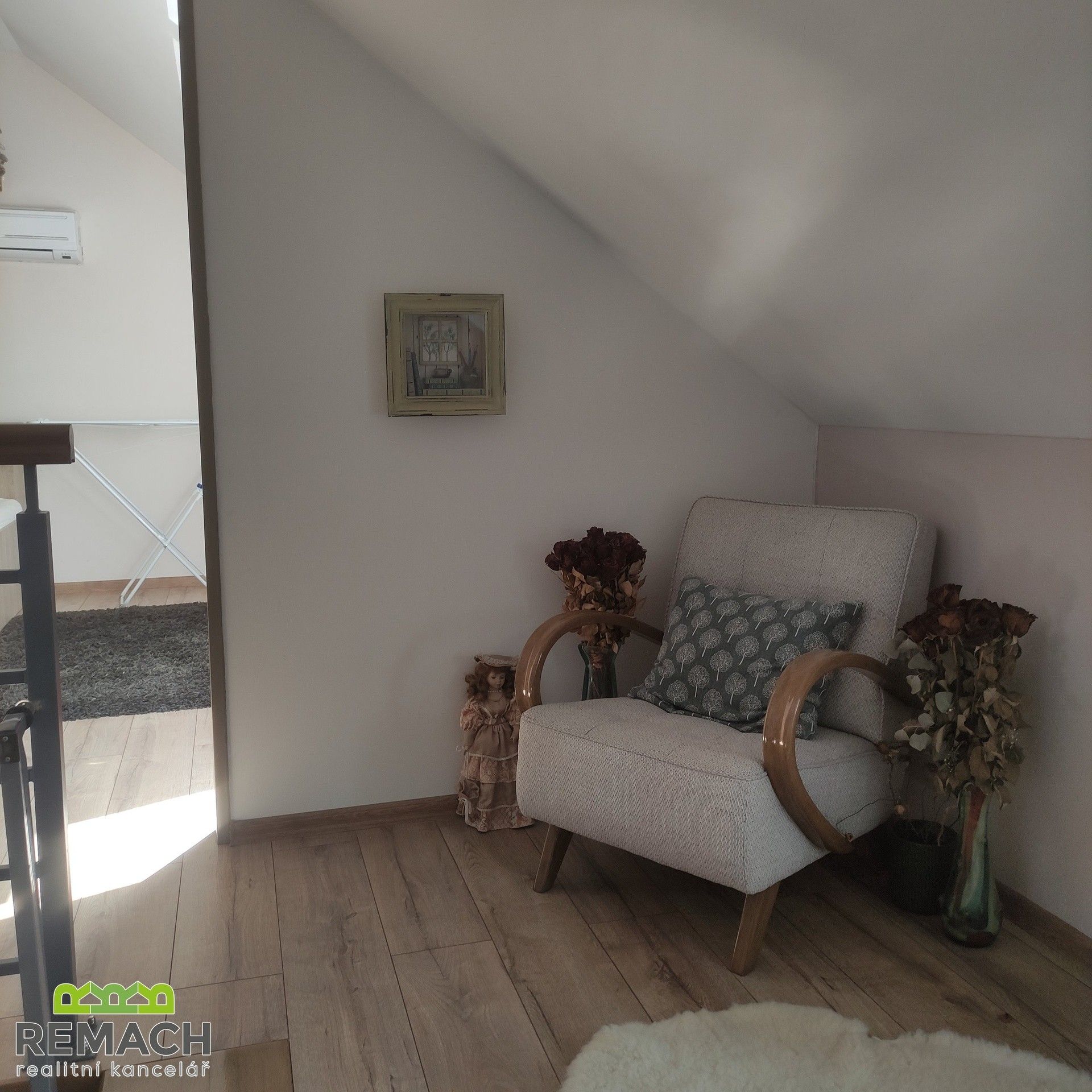 Pronájem bytu 3+kk 86 m² - foto 8