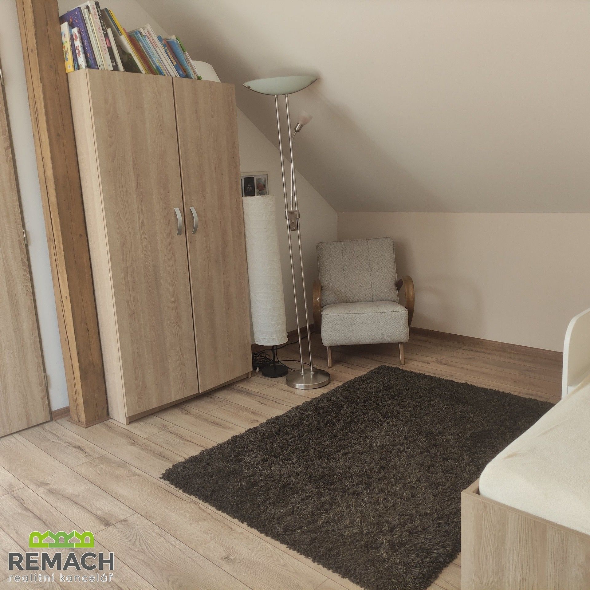 Pronájem bytu 3+kk 86 m² - foto 12