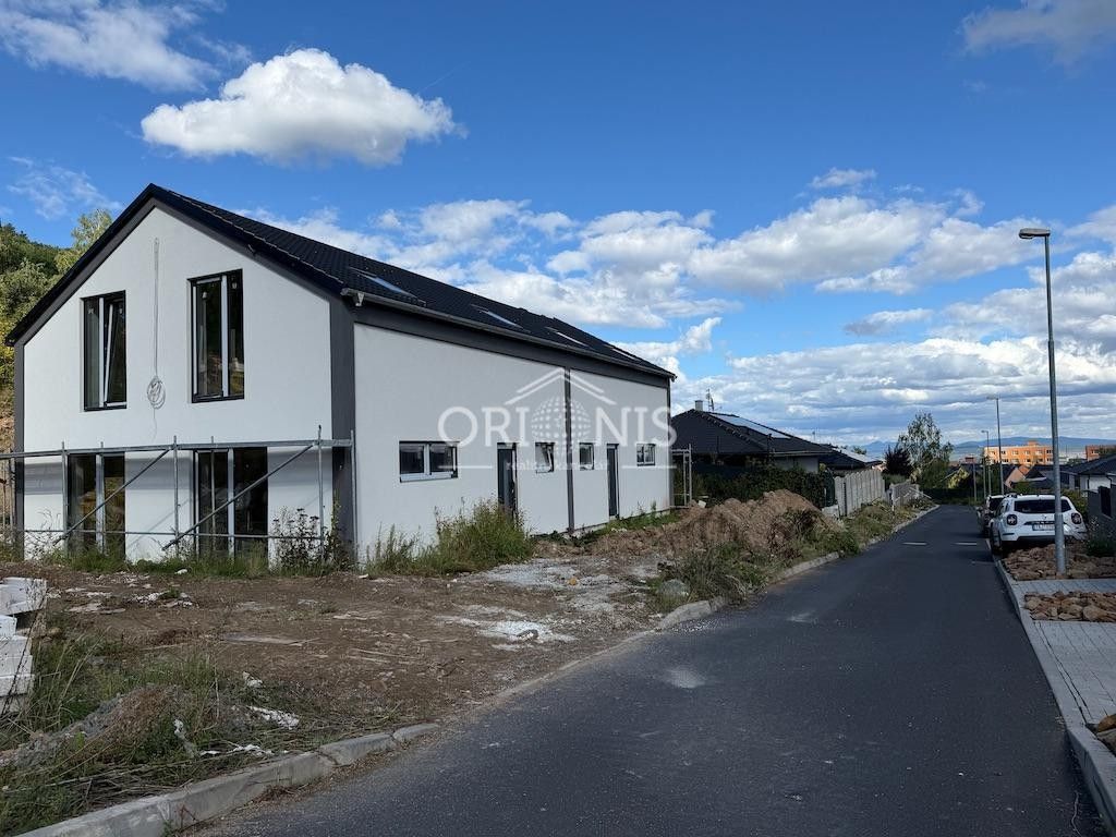 Prodej domu 228 m² - foto 1