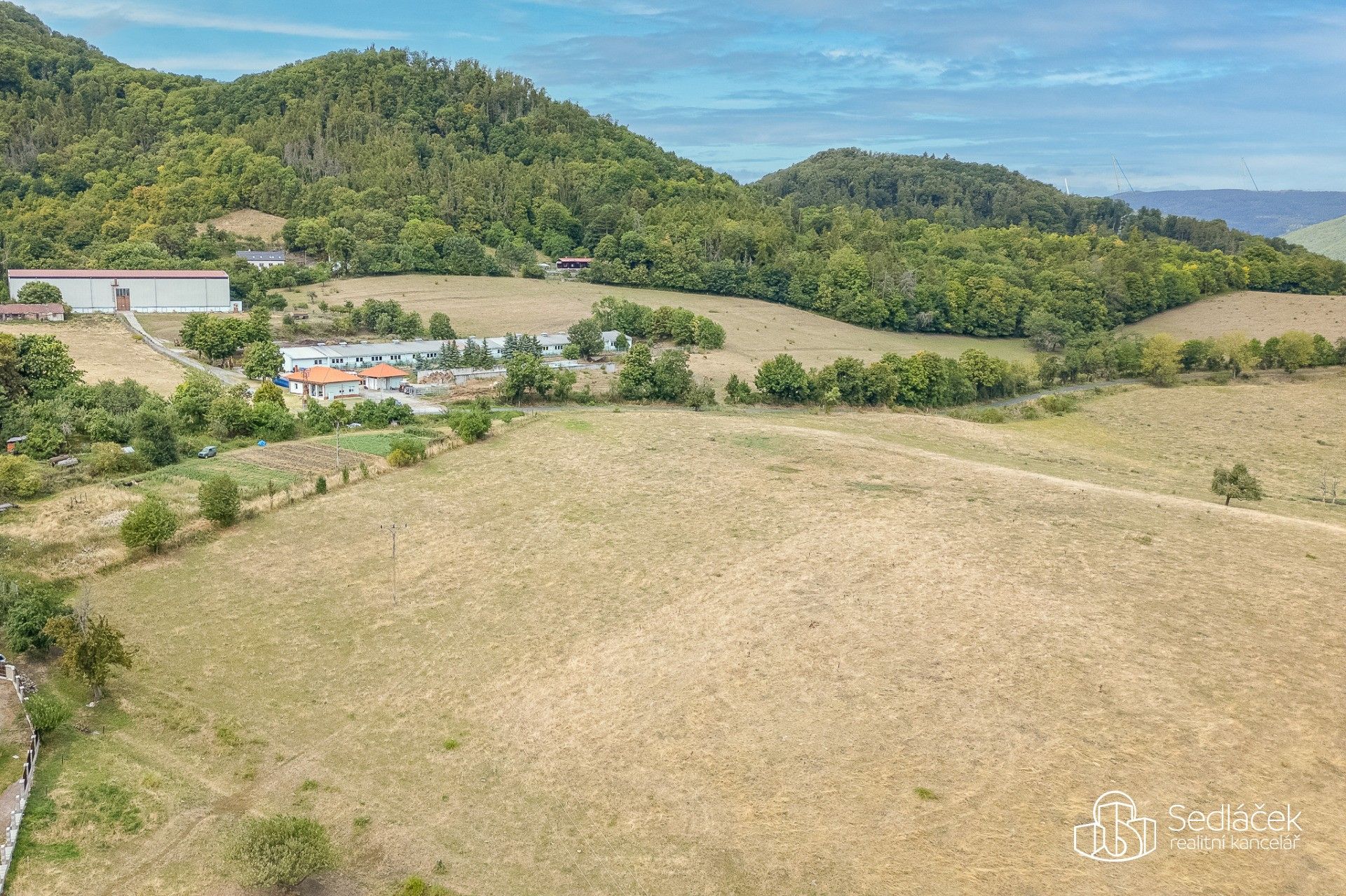Prodej pozemku 10940 m² - foto 12