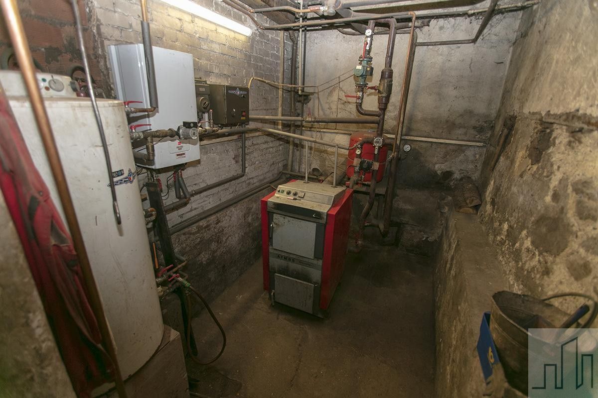 Prodej komerčního prostoru 415 m² - foto 25