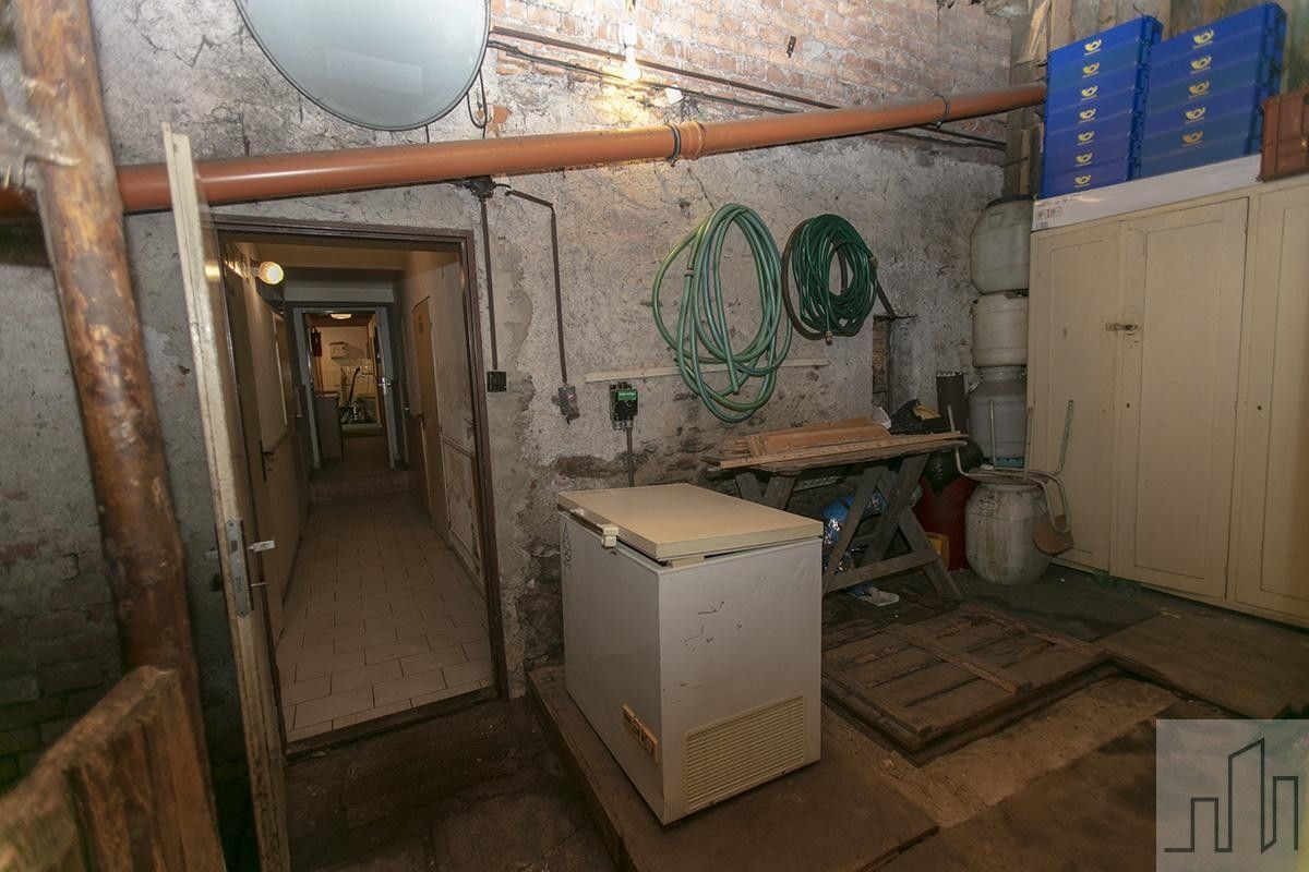 Prodej komerčního prostoru 415 m² - foto 28
