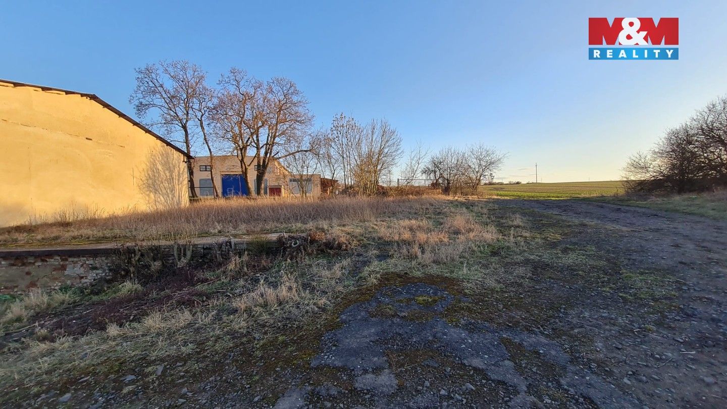 Pronájem komerčního prostoru 300 m² - foto 4