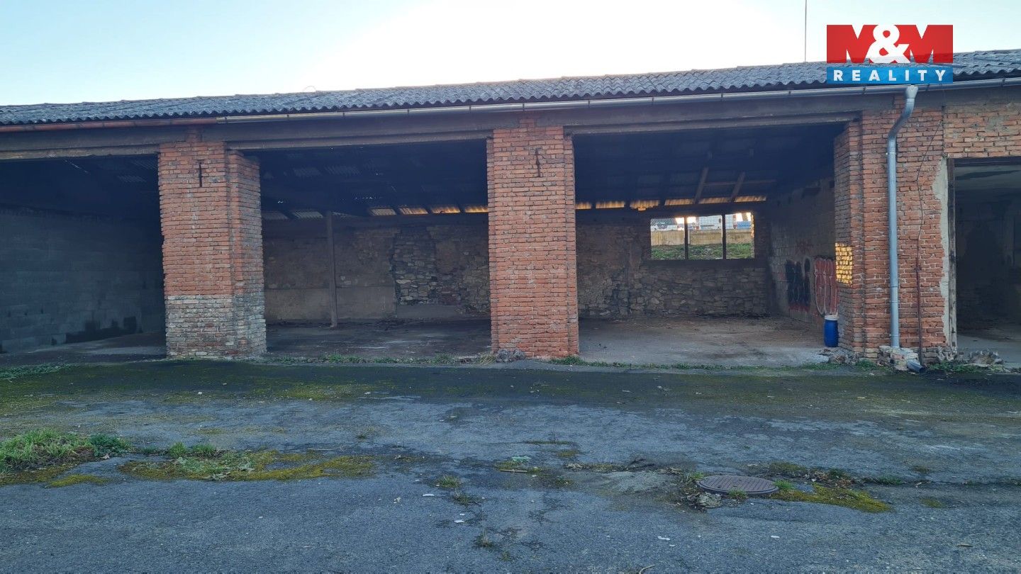 Pronájem komerčního prostoru 300 m² - foto 15