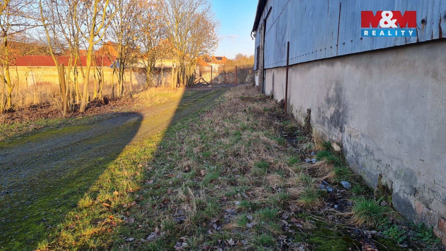 Pronájem komerčního prostoru 300 m² - foto 22