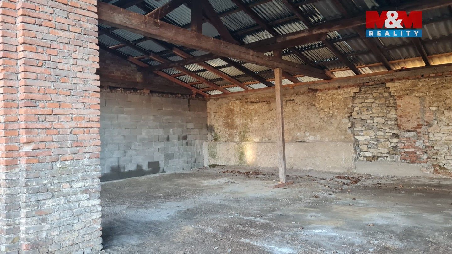 Pronájem komerčního prostoru 300 m² - foto 24