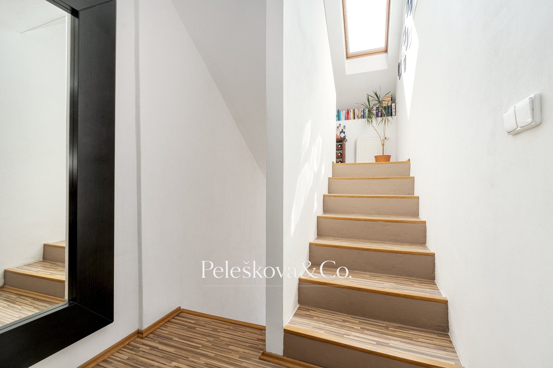 Prodej nemovitosti 333 m² - foto 20