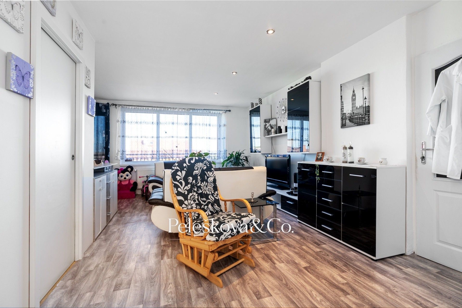 Prodej nemovitosti 333 m² - foto 28