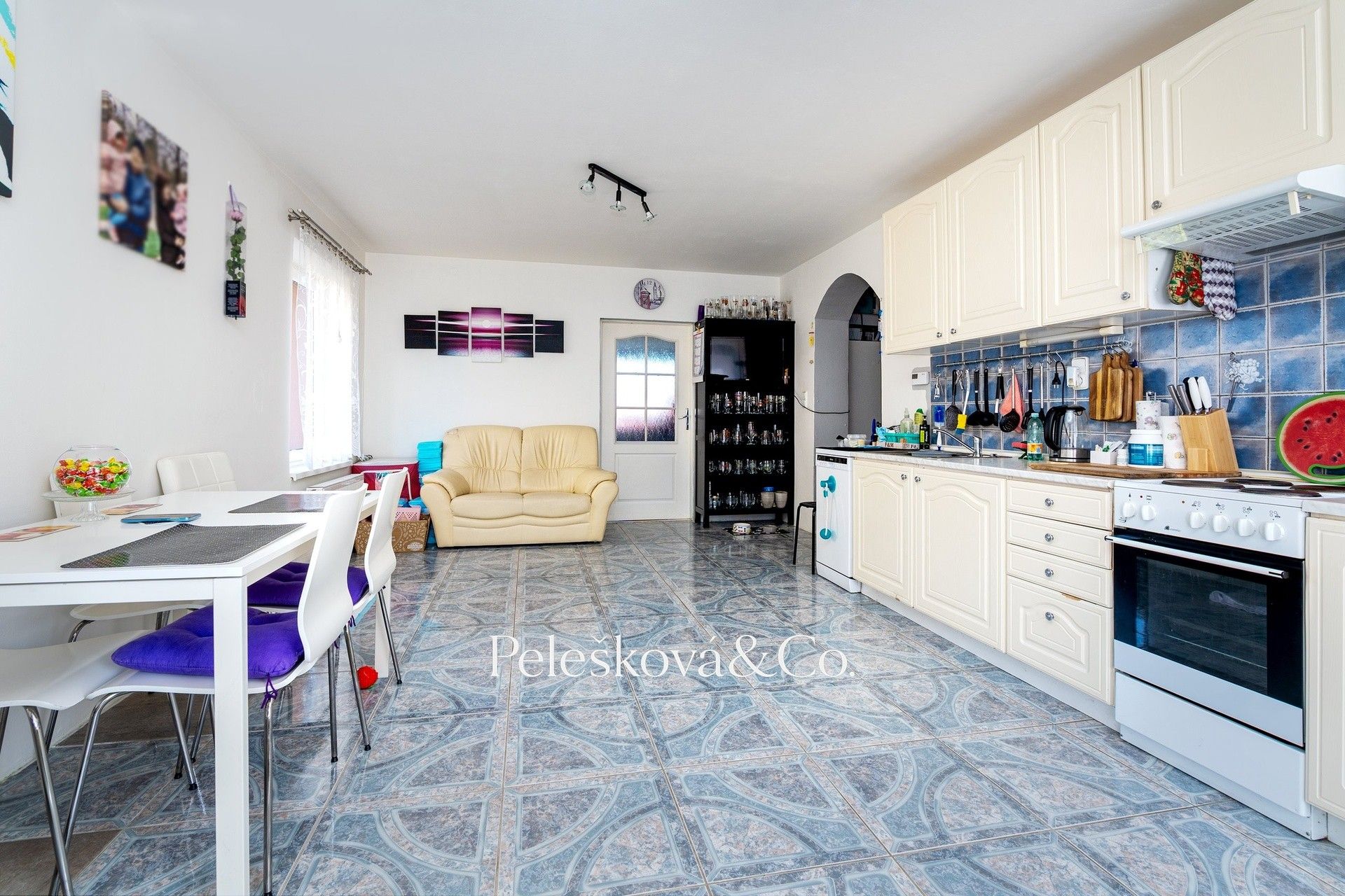 Prodej nemovitosti 333 m² - foto 30