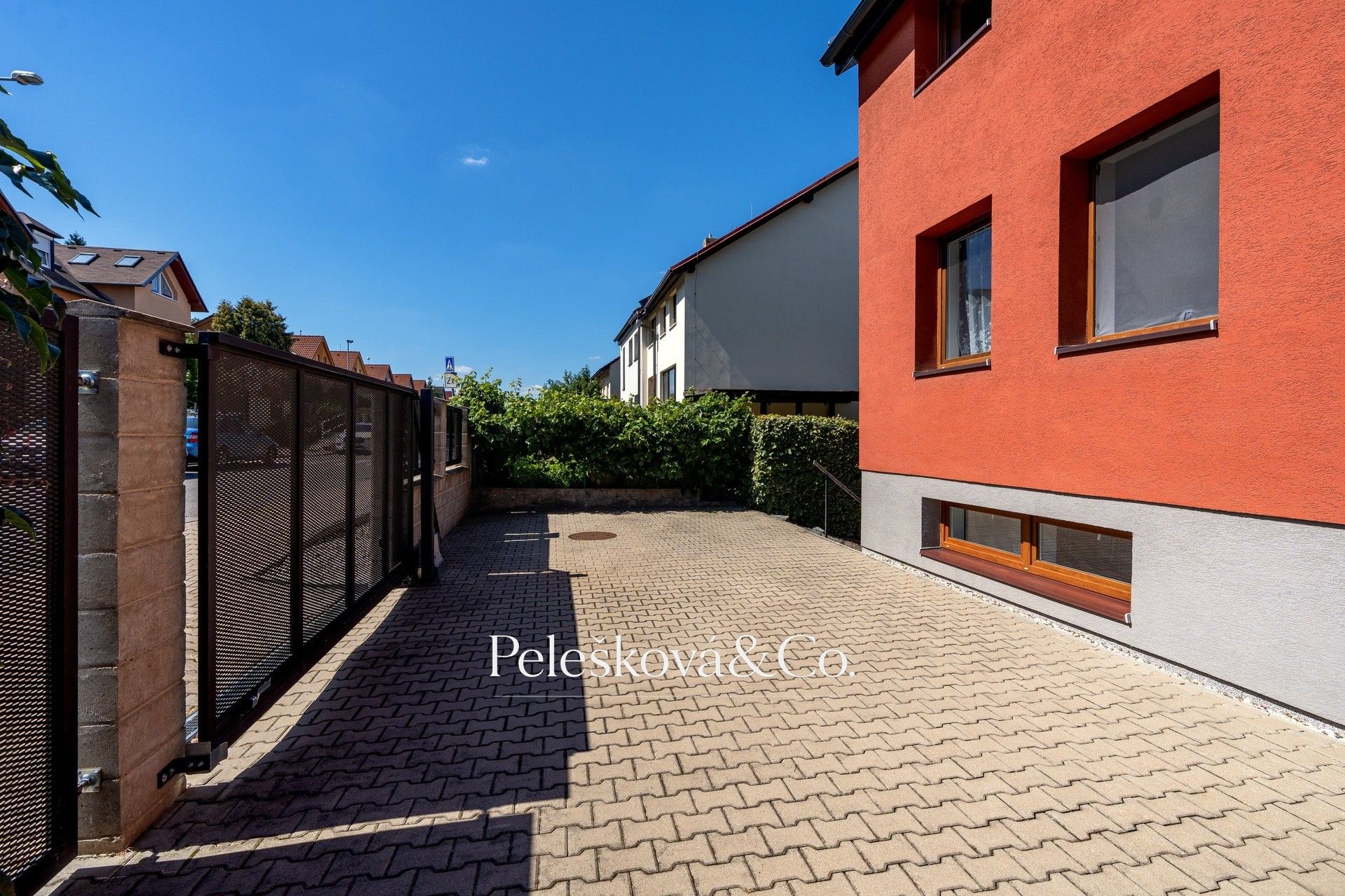 Prodej nemovitosti 333 m² - foto 25