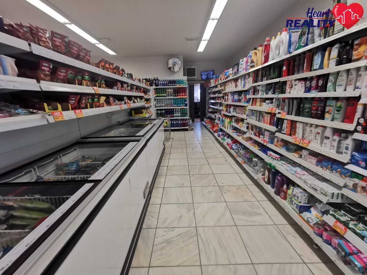 Pronájem komerčního prostoru 525 m² - foto 2