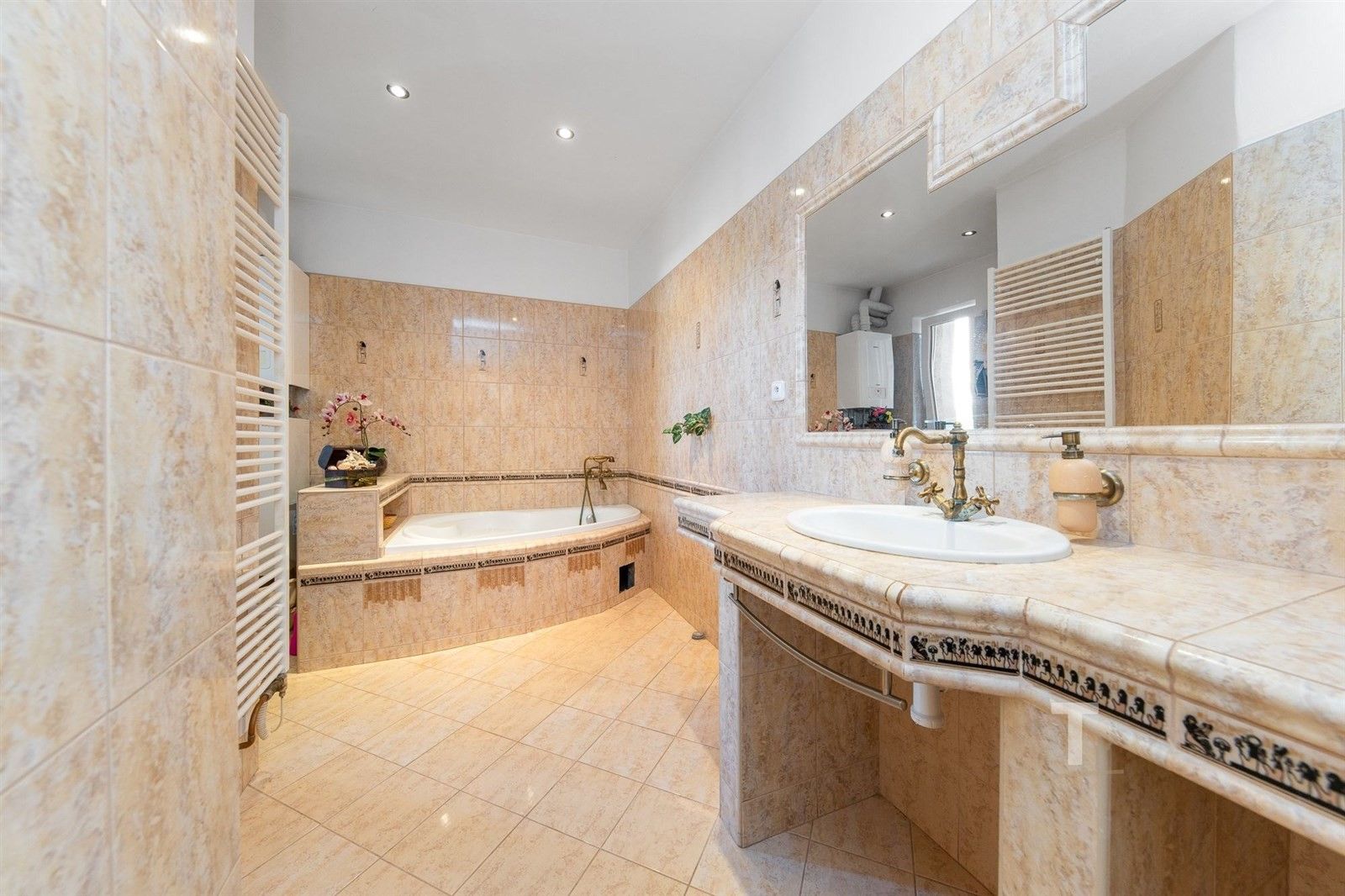 Prodej bytu 4+kk 161 m² - foto 4