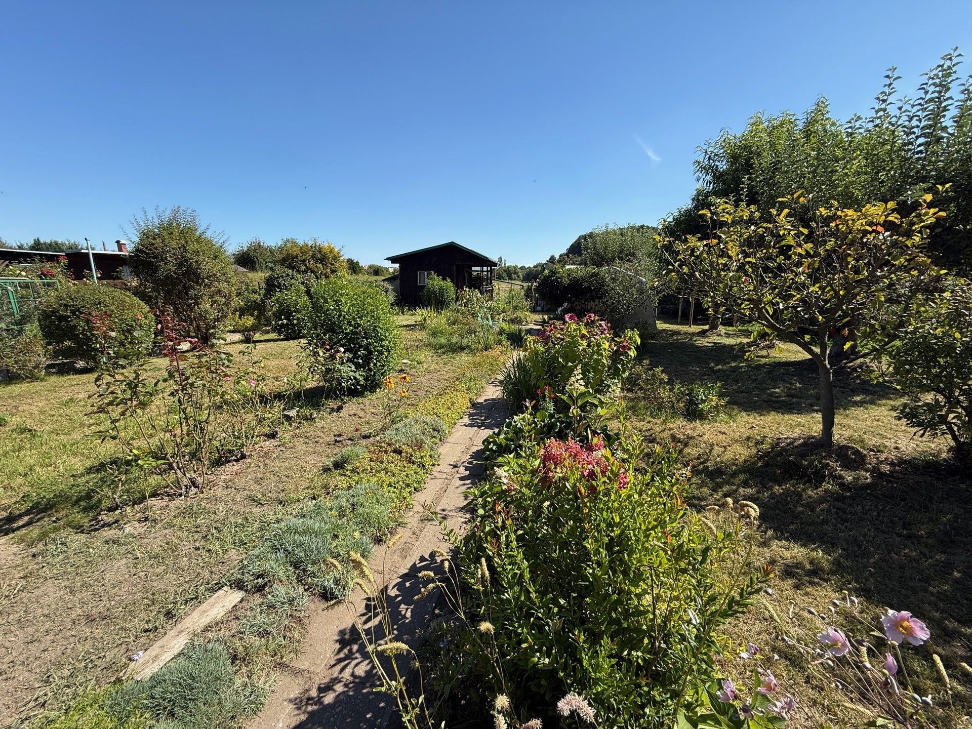 Prodej nemovitosti 412 m² - foto 2