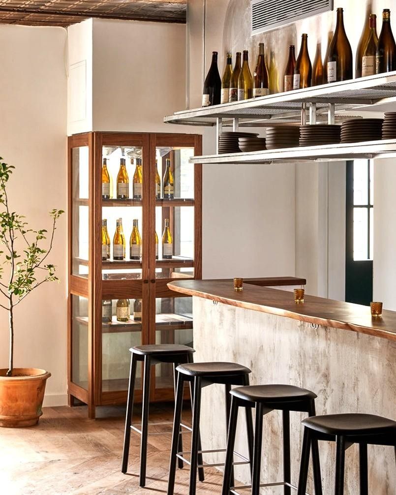 Pronájem komerčního prostoru 145 m² - foto 1