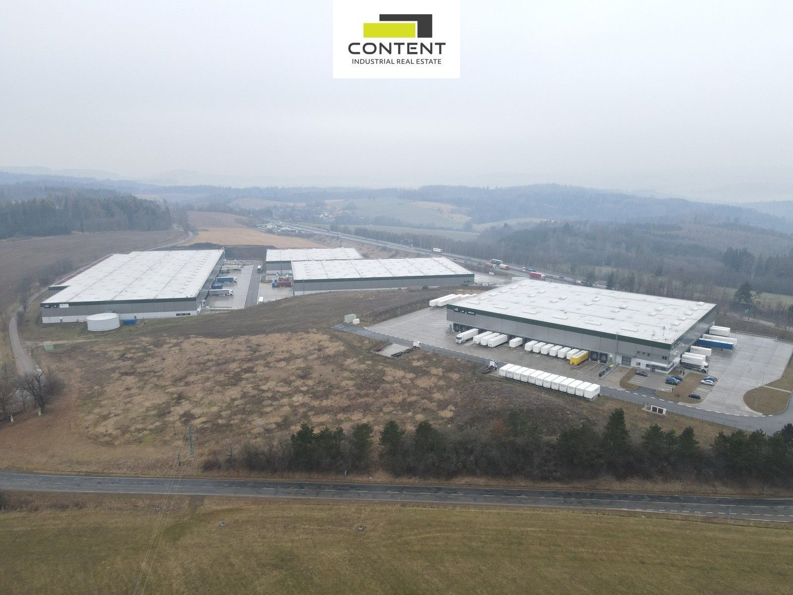 Pronájem komerčního prostoru 10000 m² - foto 6
