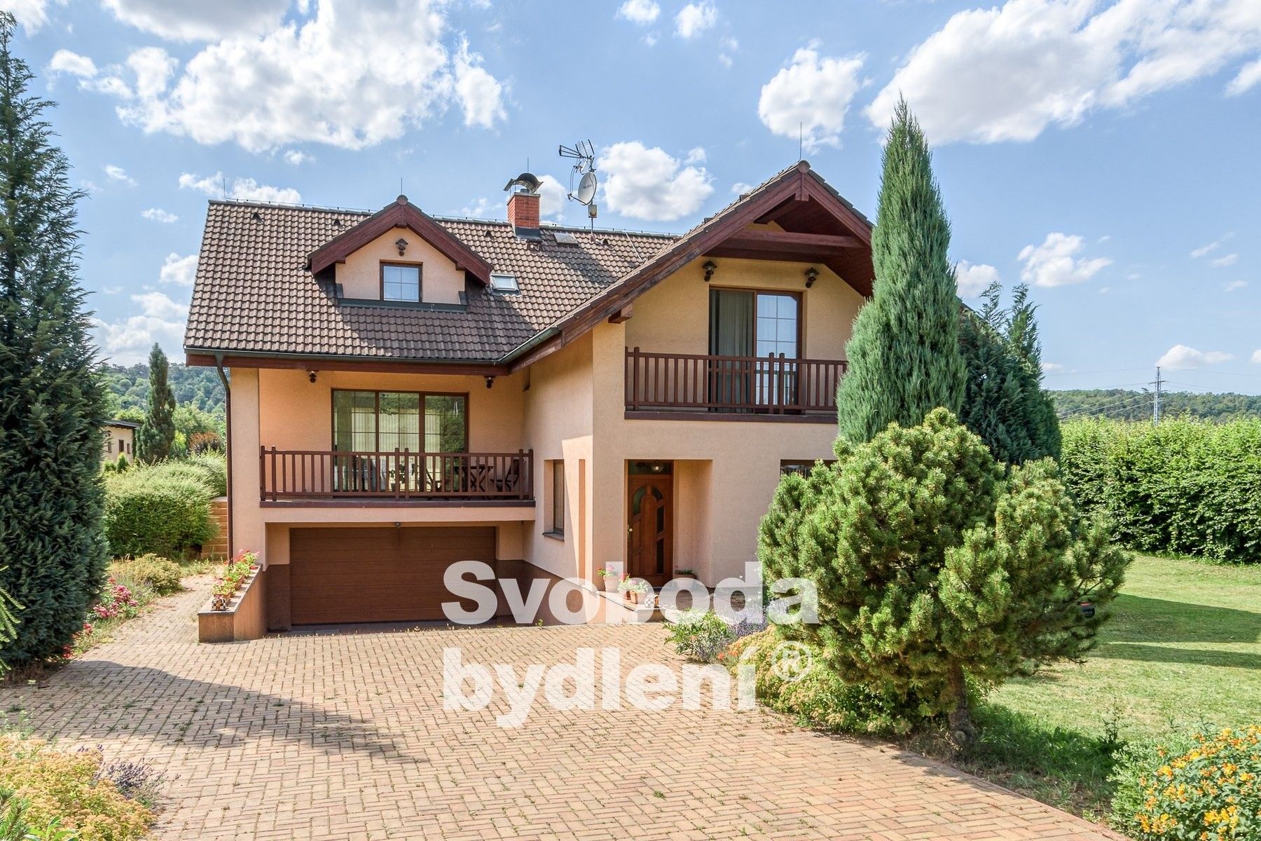 Prodej domu 228 m² - foto 1