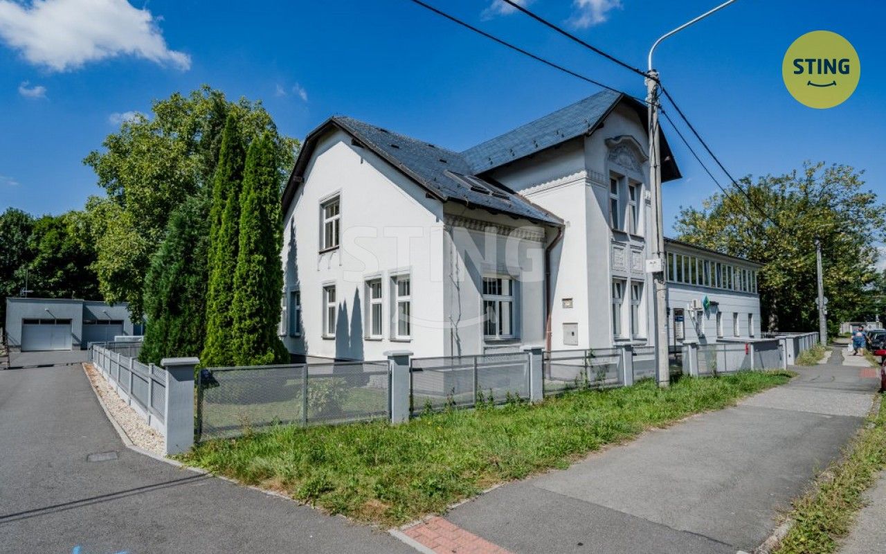 Pronájem komerčního prostoru 250 m² - foto 31
