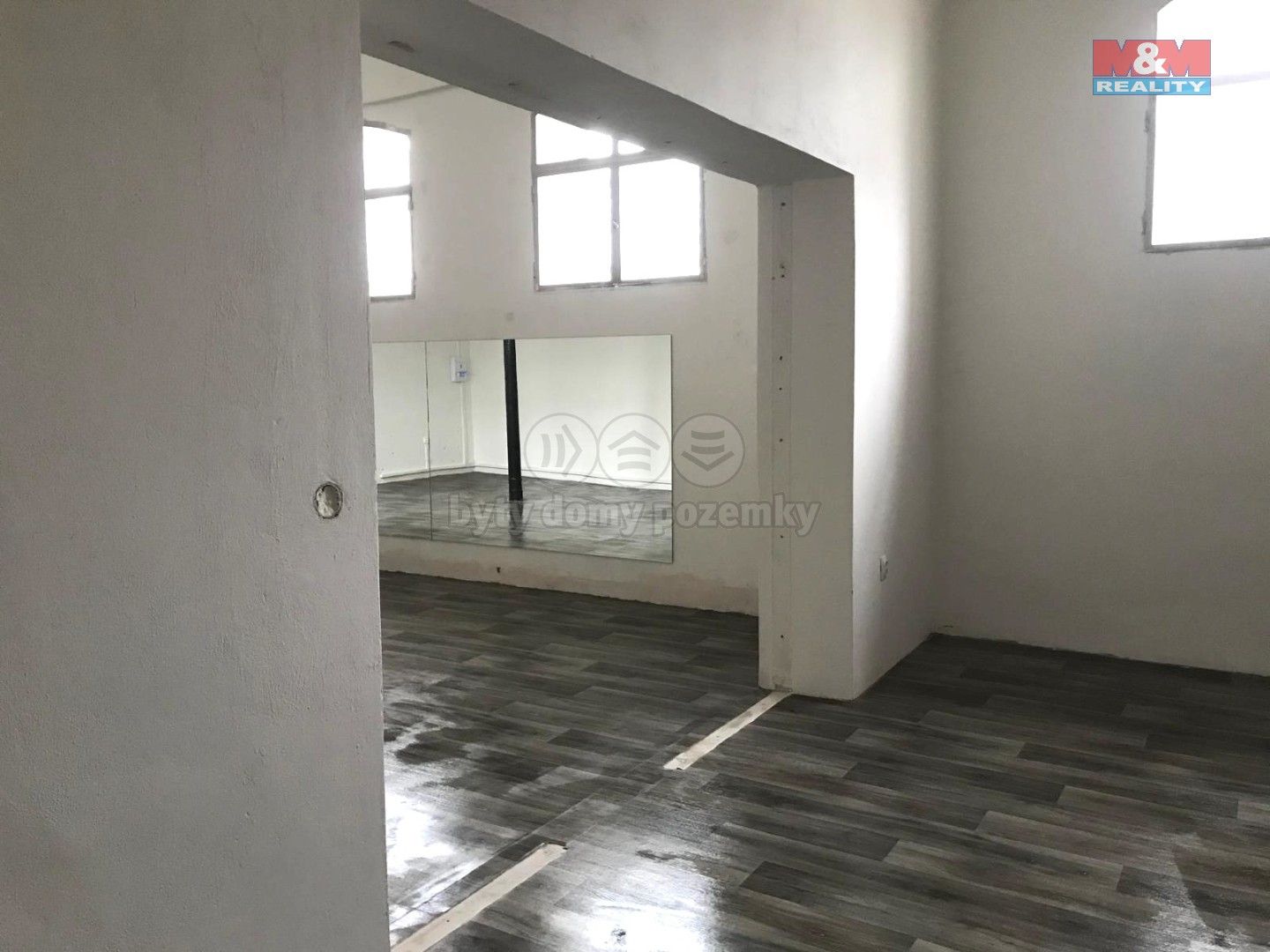 Pronájem komerčního prostoru 150 m² - foto 4