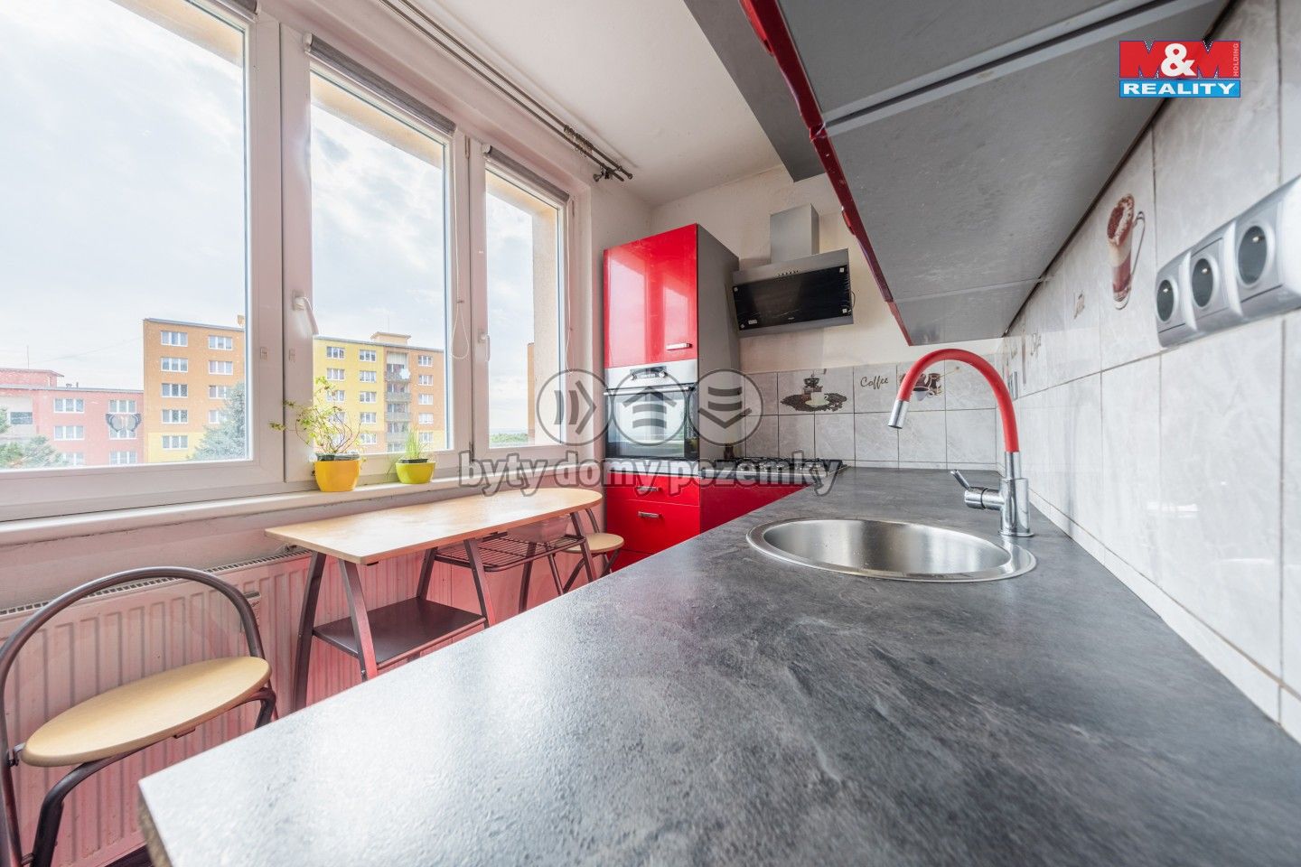 Prodej bytu 2+1 51 m² - foto 1