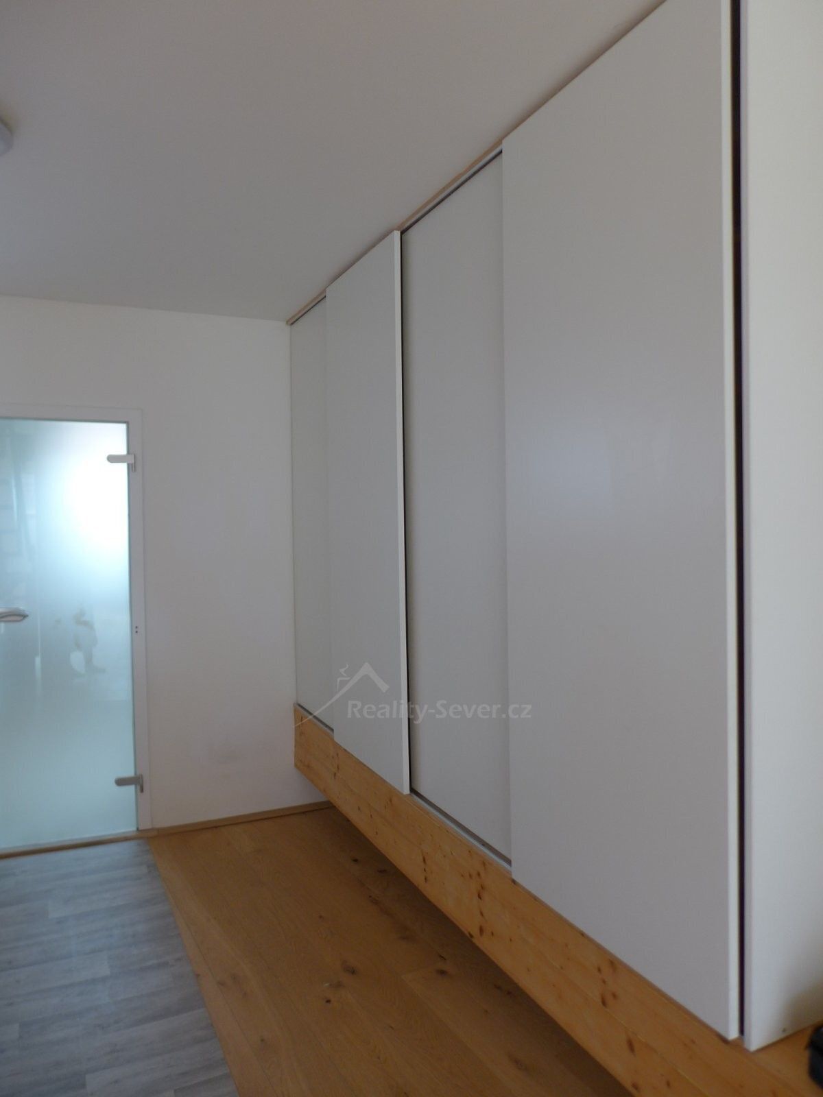 Pronájem bytu 2+kk 110 m² - foto 6