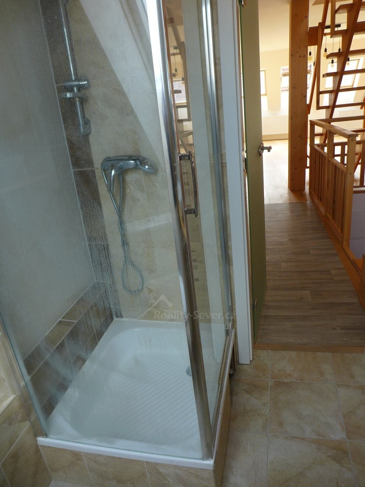 Pronájem bytu 2+kk 110 m² - foto 8