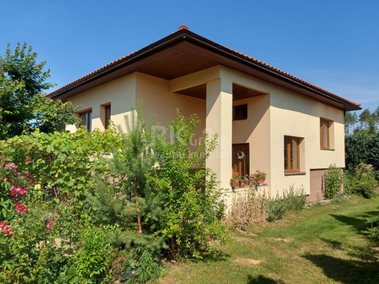 Prodej domu 300 m² - foto 1