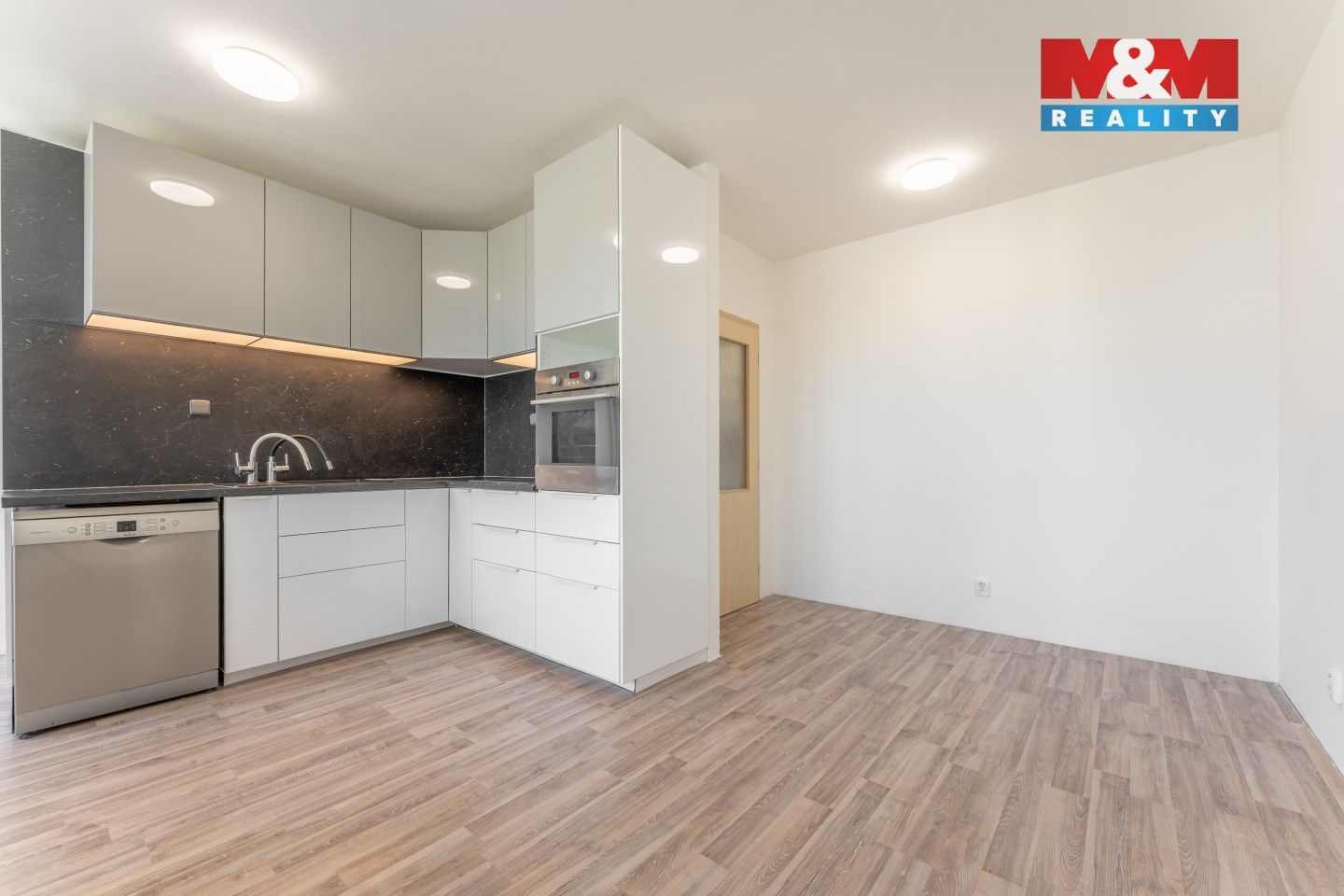 Prodej bytu 3+kk 68 m² - foto 8