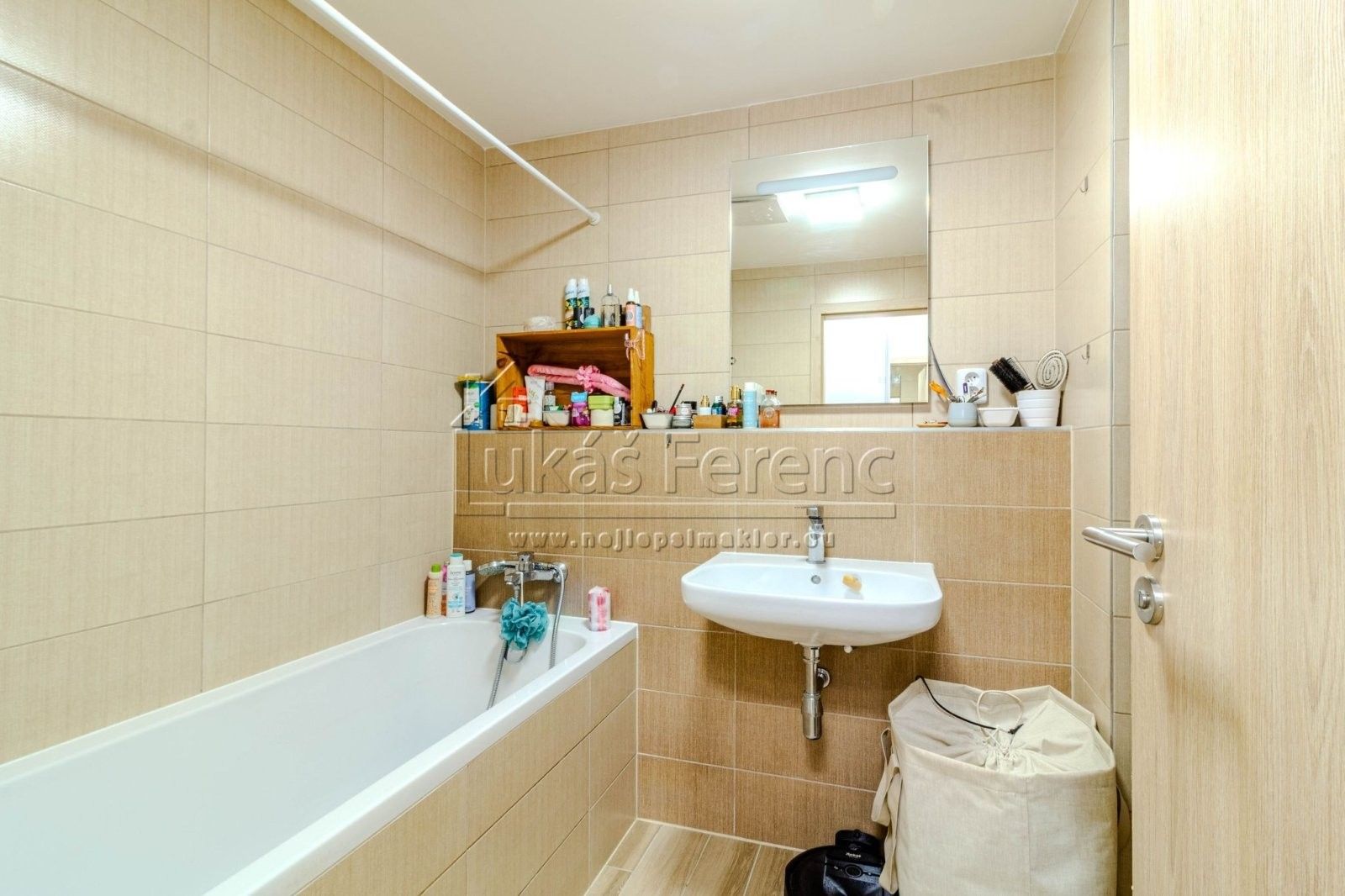 Pronájem bytu 1+kk 37 m² - foto 3